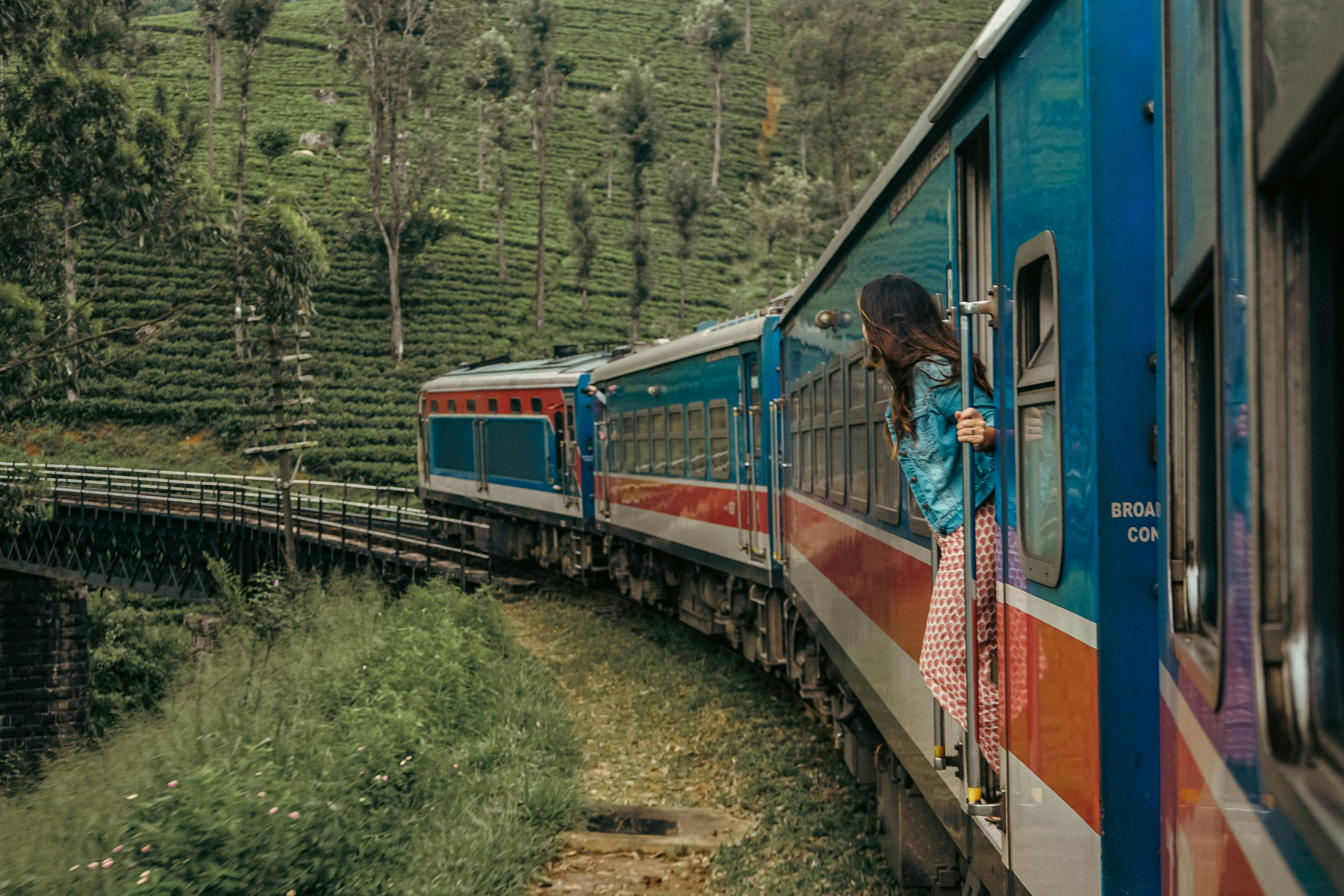 Colombo Airport to Ella Mountain Village