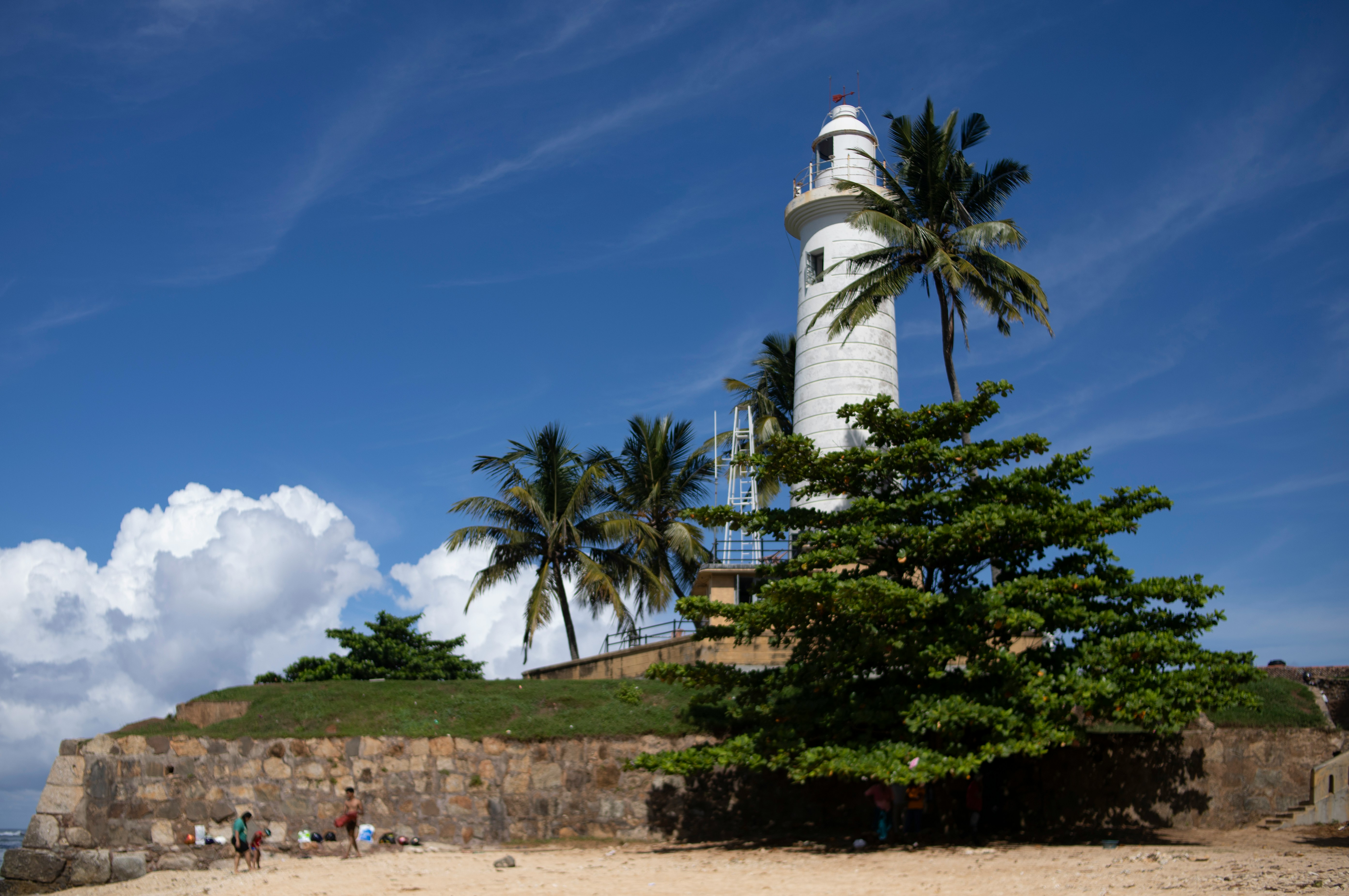 Colombo Airport to Galle Fort / Unawatuna